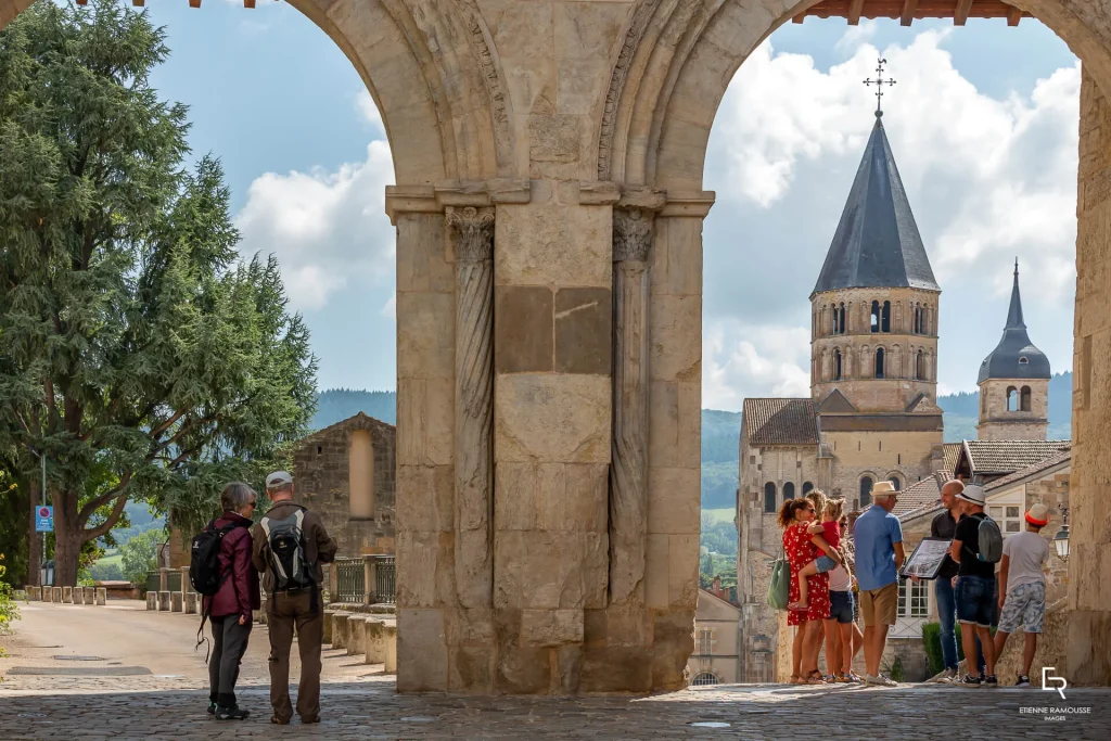 cluny abbaye bourg