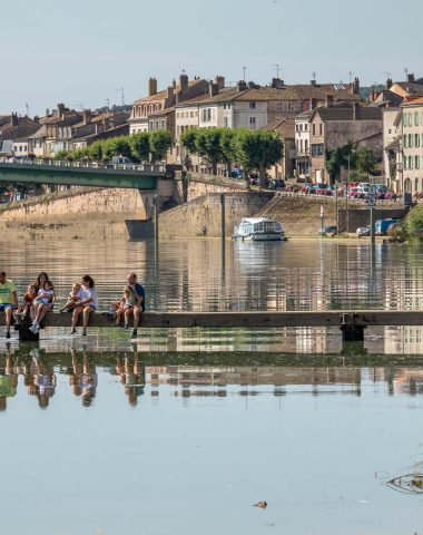 Tournus au bord de l'eau